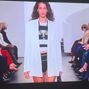 🦊😍🍭New Summer White blazer With pearl details